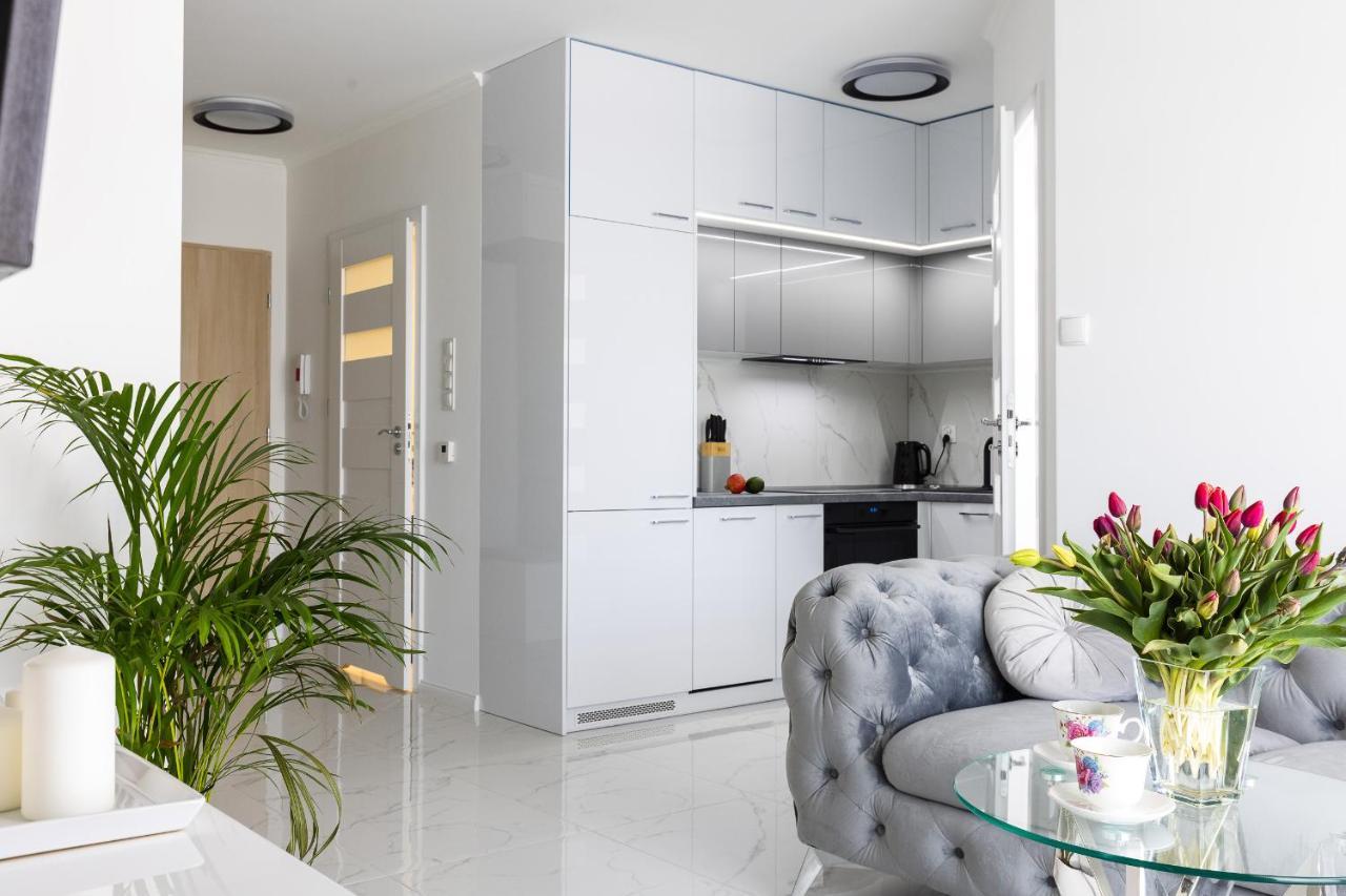 Apartament Z Basenem I Kominkiem ,,Baltic Sun” Sztutowo Bagian luar foto